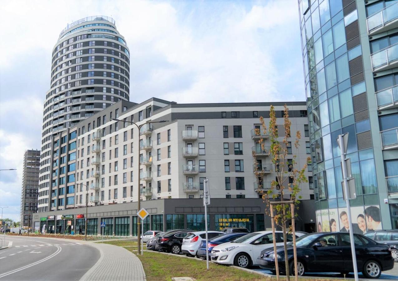 Capital Towers - Apartament Green Z Widokiem Na Rzeke Rzeszów Exterior foto